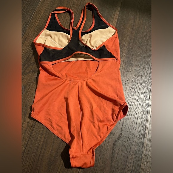Barena Orange One Piece Swimwear Classic Design - Picture 2 of 3